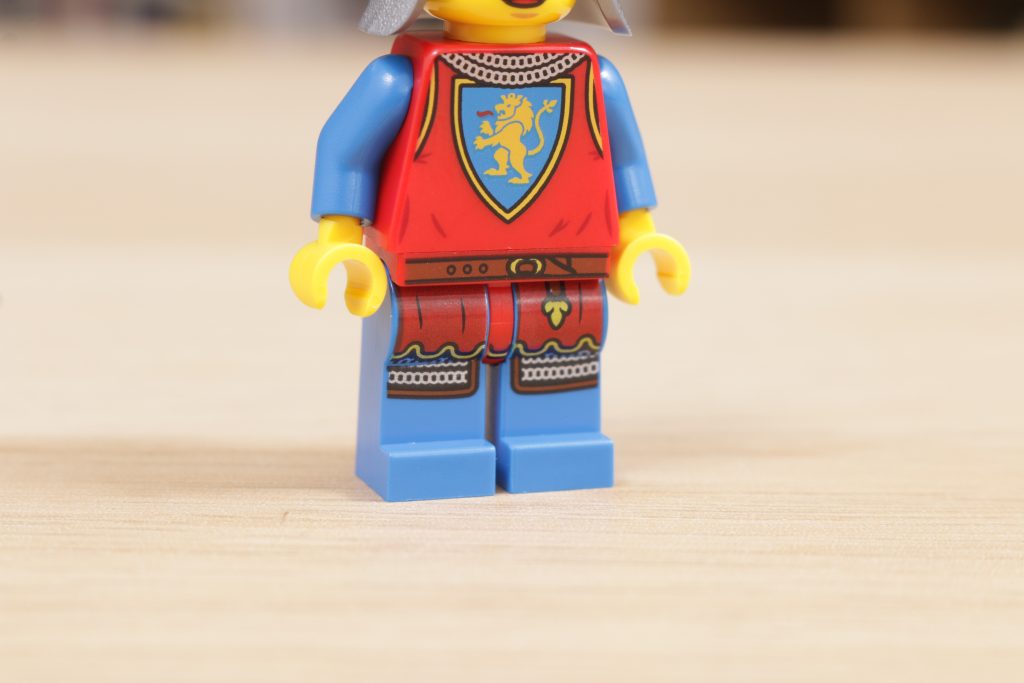 LEGO ICONS 10305 Lion Knights Castle review 89 1024x683