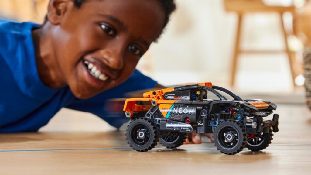 LEGO Technic 42166 neom mclaren car lifestyle featured 1024x576