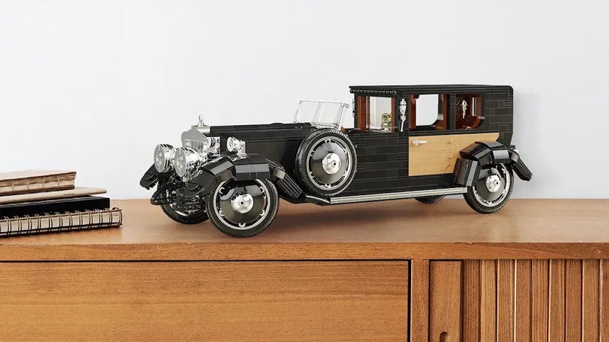 LEGO Ideas Rolls Royce cruises past 10,000 supporters