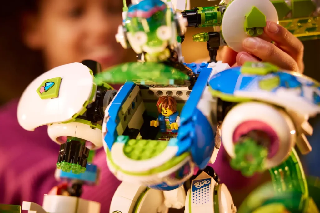 LEGO DREAMZzz 71485 Mateo and Z Blob the Knight Battle Mech Lifestyle 2 1024x682