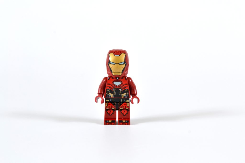 LEGO Marvel Visual Dictionary Iron Man minifigure 1 1024x683