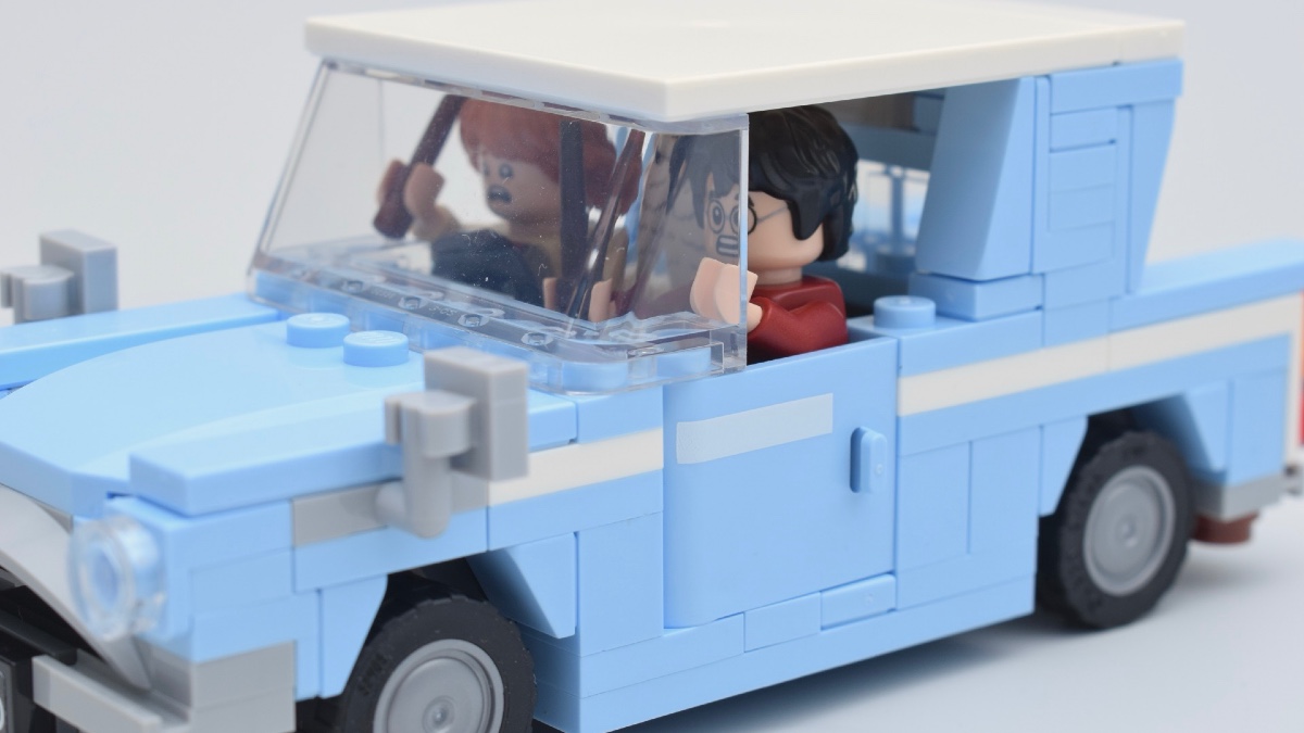 LEGO Harry Potter 76424 Flying Ford Anglia review
