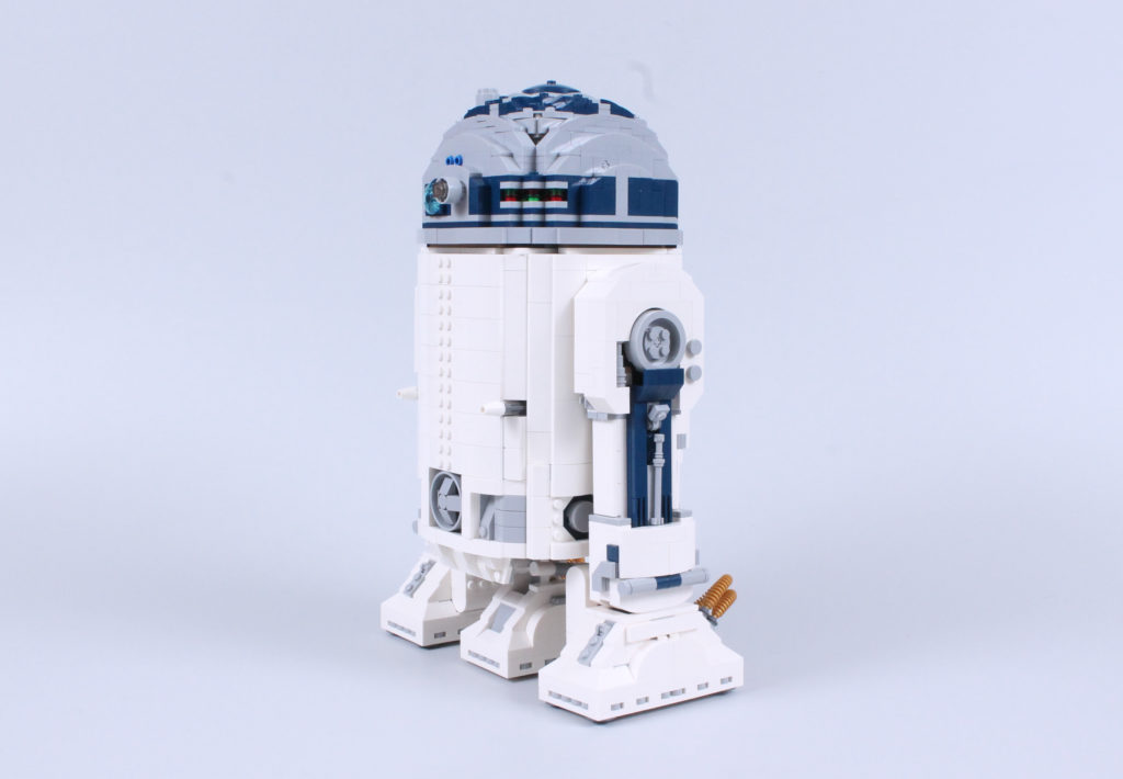 LEGO Star Wars 75308 R2 D2 review 6