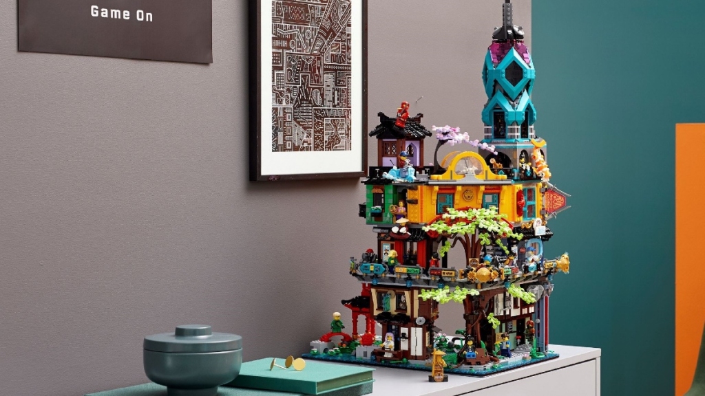 LEGO NINJAGO 71741 NINJAGO City Gardens featured resized 1 1024x576