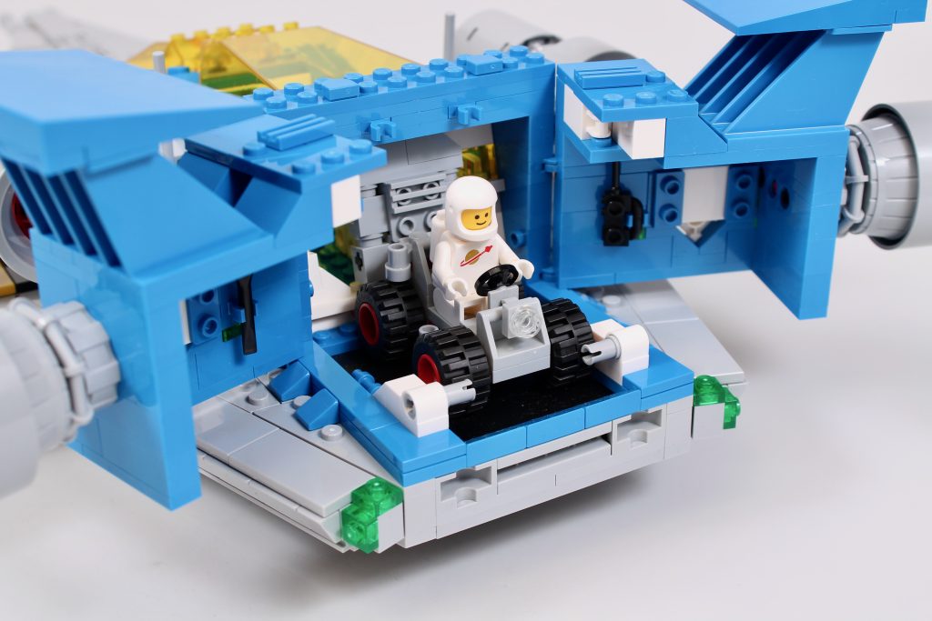 LEGO Icons 10497 Galaxy Explorer critique 9 1024x683
