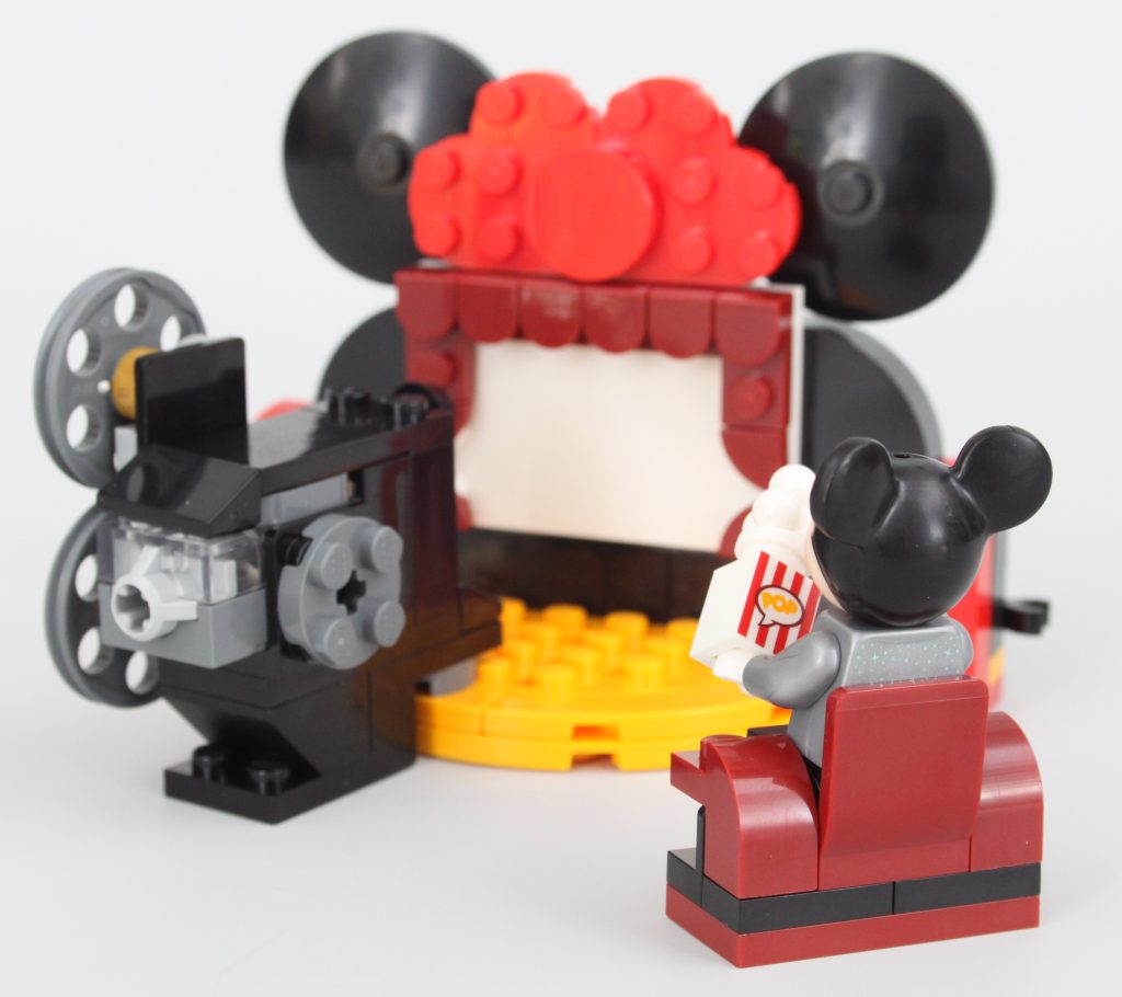 LEGO Disney 40600 Disney 100 Years Celebration review 20 1024x910
