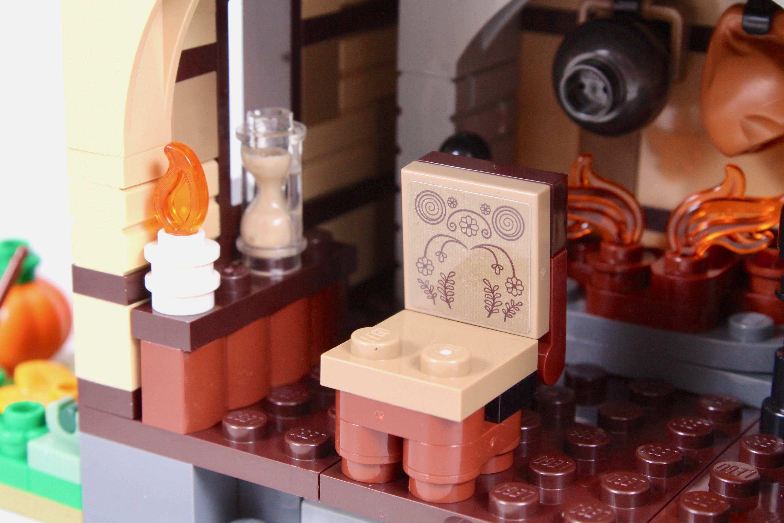 LEGO Ideas 21341 Disney Hocus Pocus The Sanderson Sisters Cottage review 41 scaled