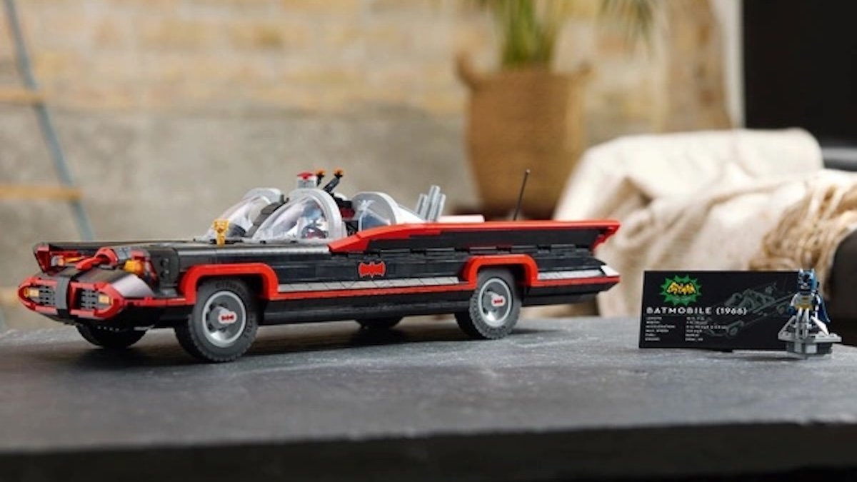 LEGO DC 76328 Batman: The Classic TV Series Batmobile revealed early