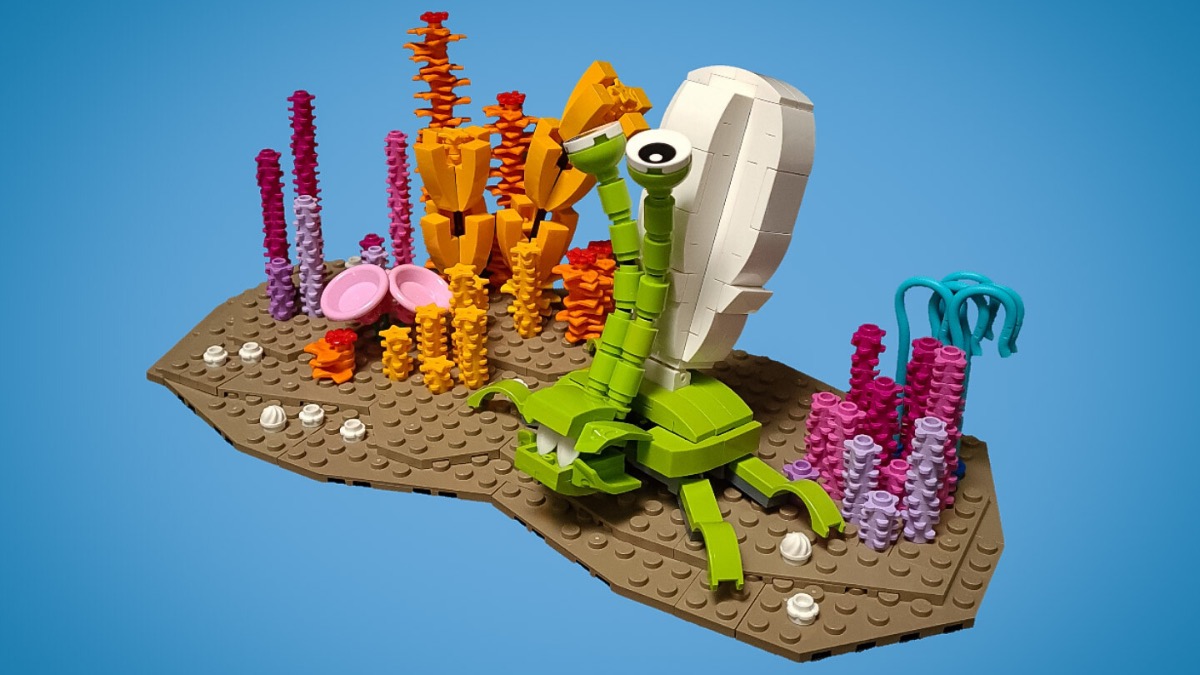 Brick Pic of the Day: Mutant Hermit Crab