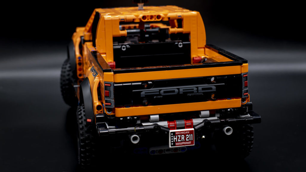 LEGO Technic 42126 Ford F 150 Raptor 6 1024x576