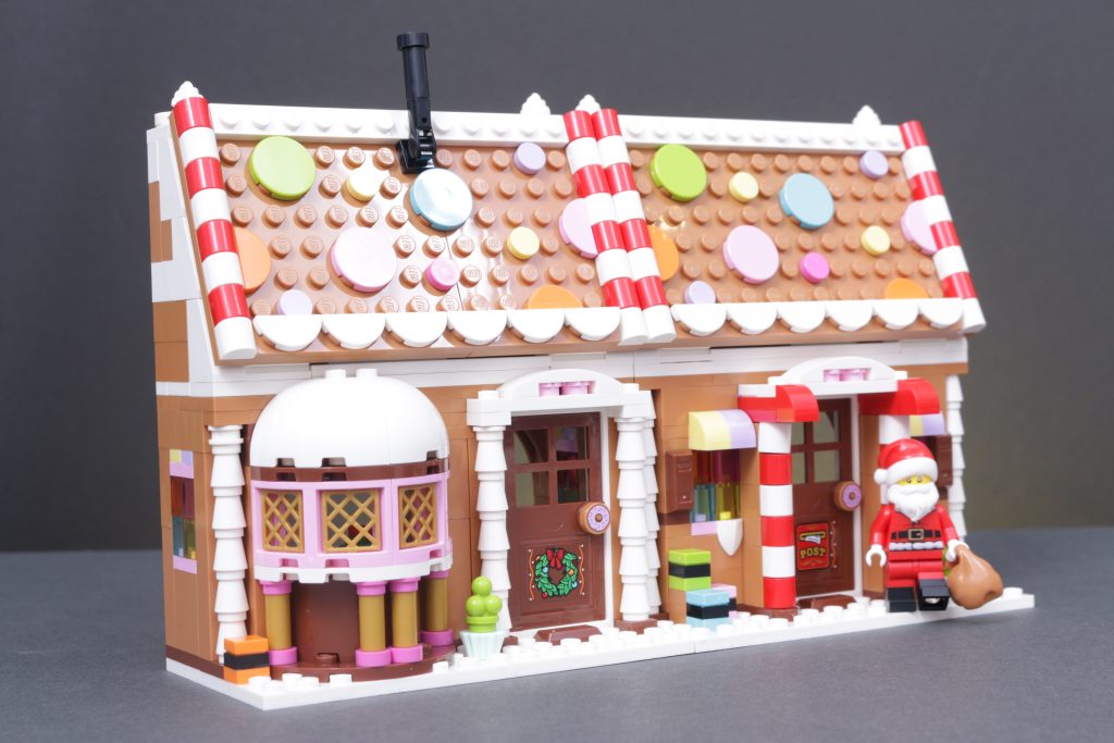 LEGO Christmas 2025 sets 40812 Snowman Ornaments 40809 Festive Gingerbread House 40820 Up Scaled Santa Minifigure 40806 Gingerbread AT AT Walker review 7 1024x683