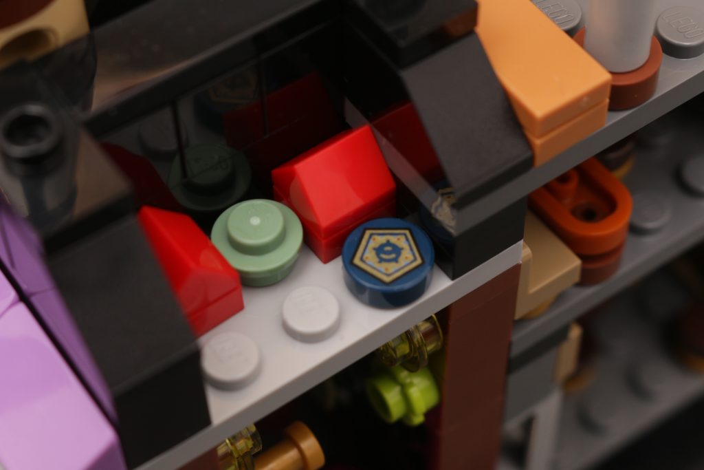 LEGO Harry Potter 76444 Diagon Alley Wizarding Shops review 63 1024x683