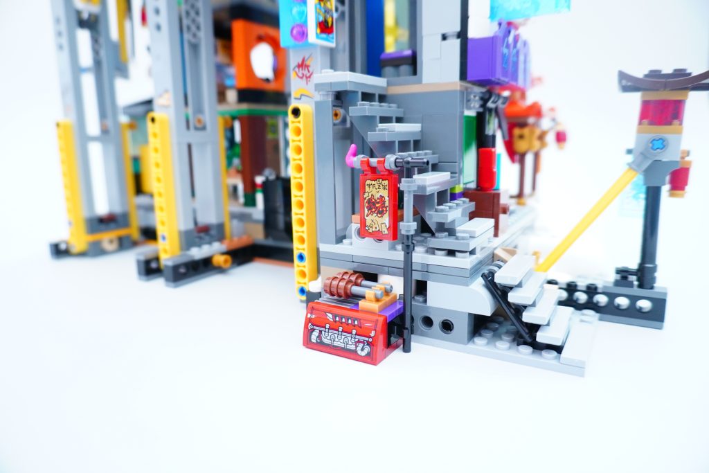 LEGO Monkie Kid 80054 Megapolis City 5th Anniversary 08 1024x683