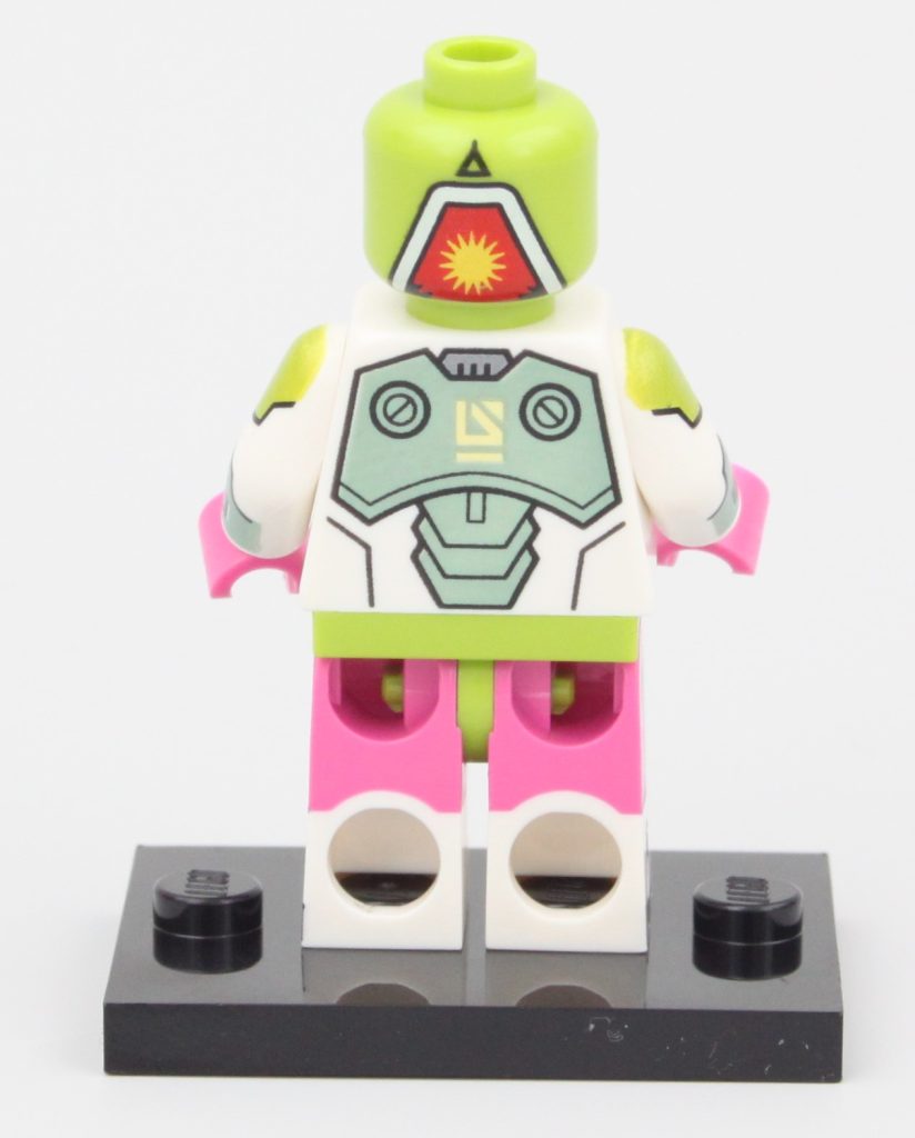 LEGO Collectible Minifigures 71037 Series 24 review Robot Warrior 6 824x1024