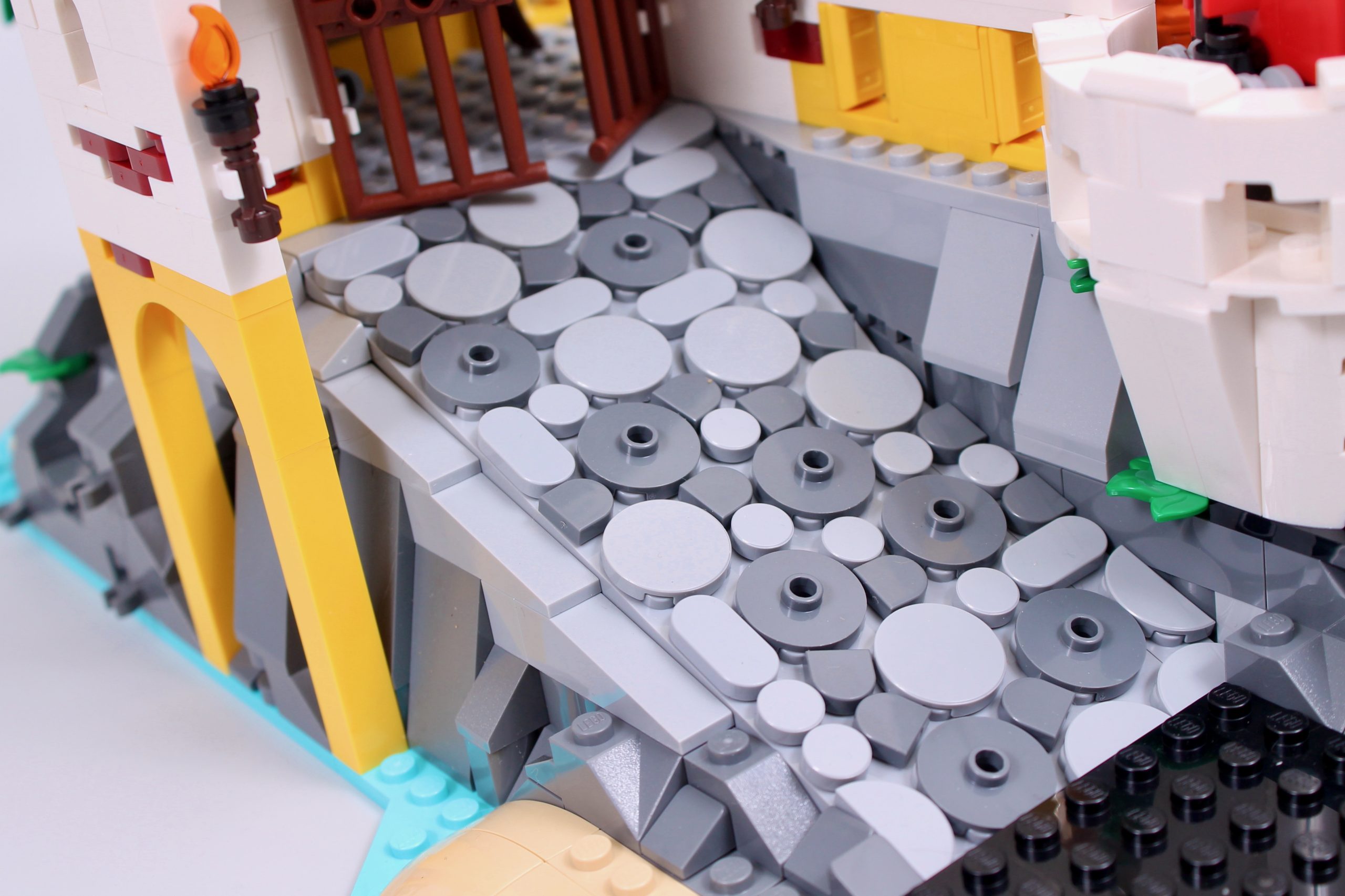 LEGO Icons 10320 Eldorado Fortress review 18 scaled